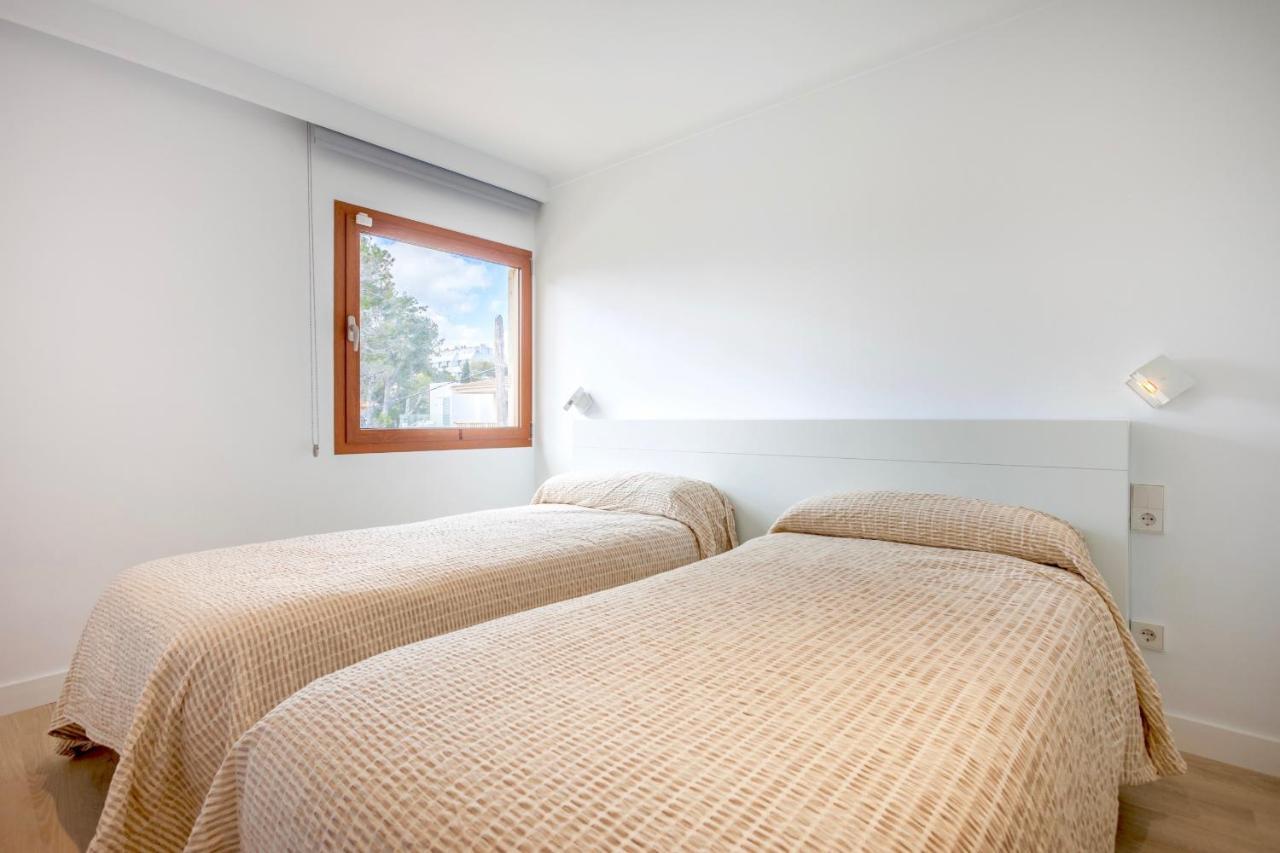 Beachfront Villa Socias Playa By Sealand Villas Playa de Muro  Esterno foto