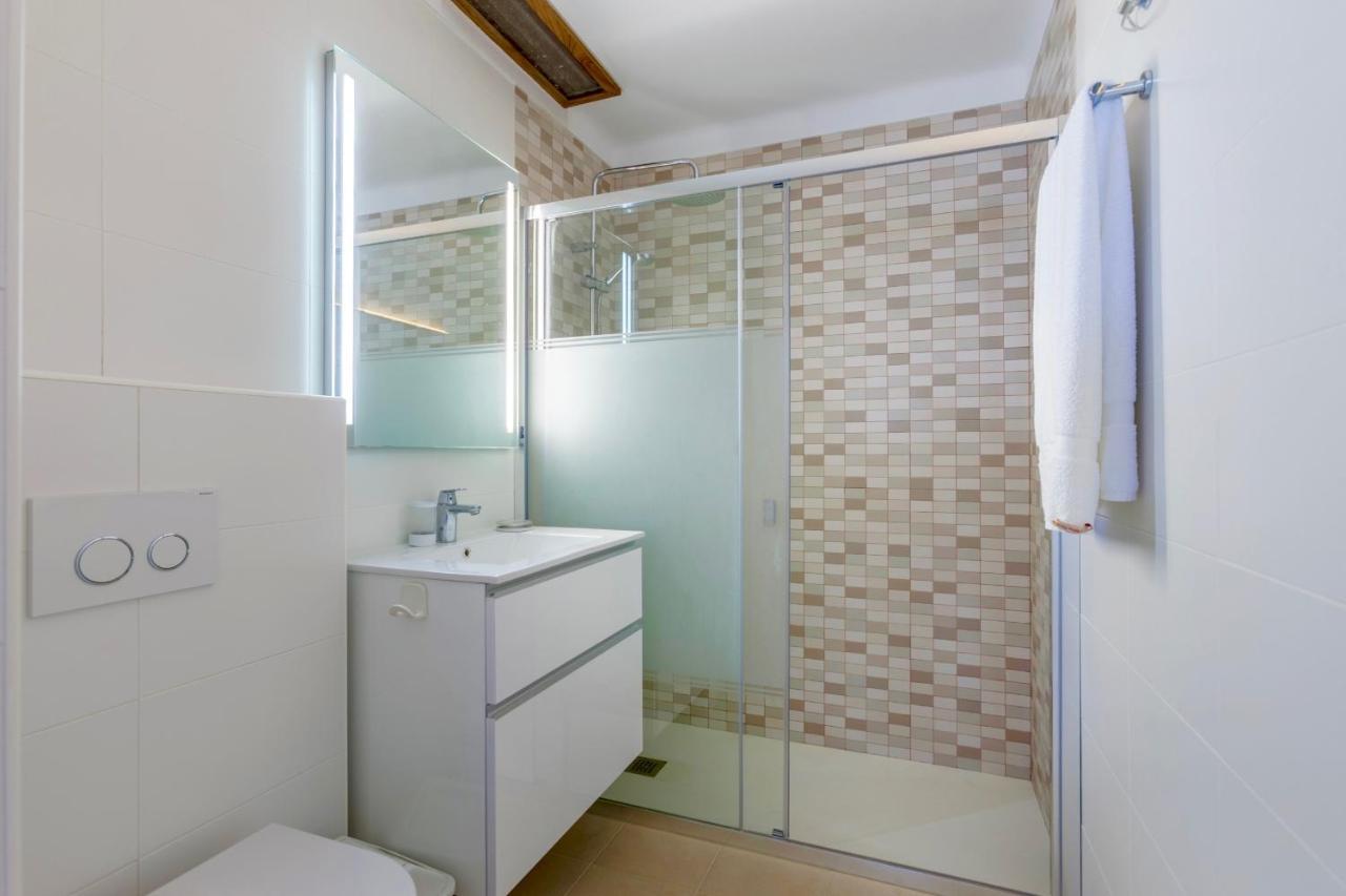 Beachfront Villa Socias Playa By Sealand Villas Playa de Muro  Esterno foto